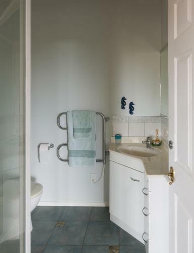 Hostal Ocean View B&B