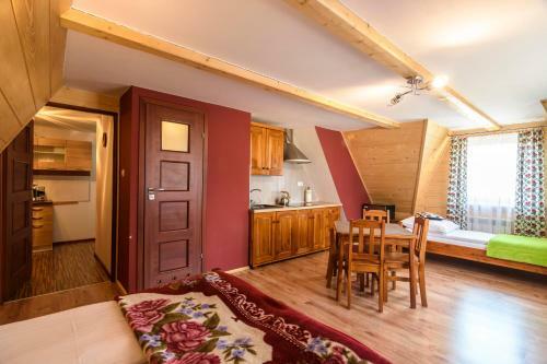 Hostal Pokoje Go?cinne "u Wilczka"