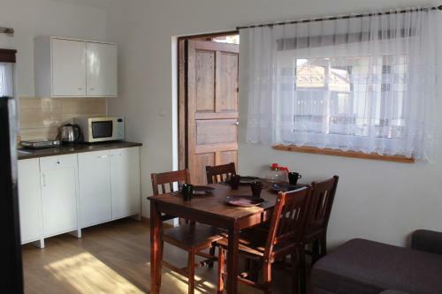 Lodge ?eba Domki Z Klimatyzacj?