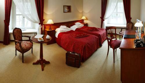 Hotel Zamek Na Skale