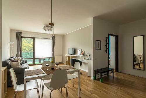 Tampa Gardens - Mountain View Apartment