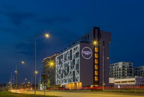 Nyota Hotel & Conference Center