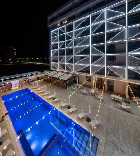 Nyota Hotel & Conference Center