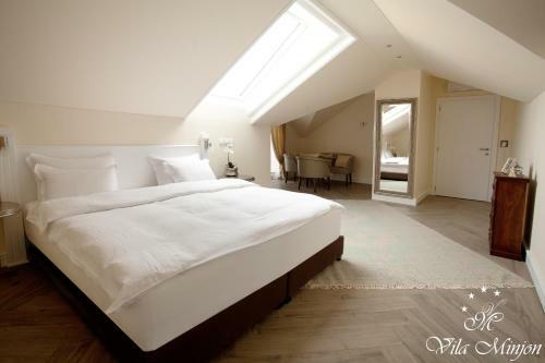 Bed & Breakfast Luxury Rooms Minjon