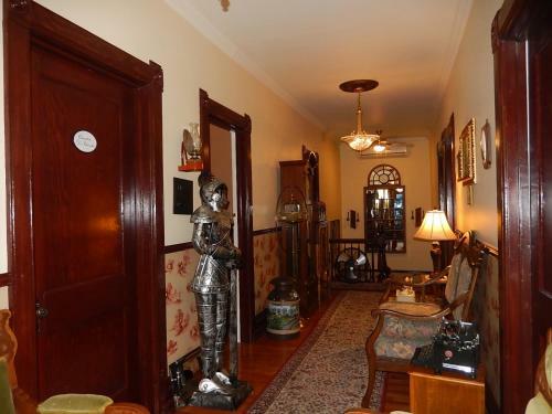 Bed & Breakfast G�te Et Caf� De La Tour