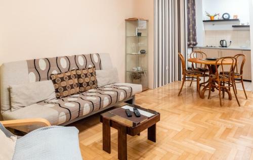 Apartment Safarik
