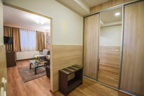 Hotel Po?ega