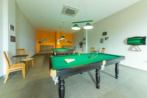 Beton Brut All Inclusive & Spa Hotel In Miracleon