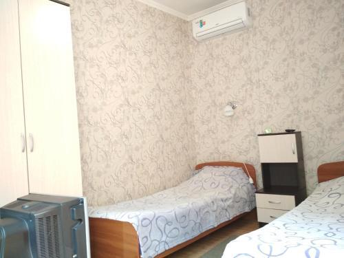 Hostal Guest House On Samburova 279
