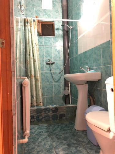 Hostal Guest House On Samburova 279