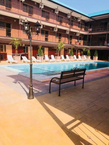 Hostal Hotel Klim