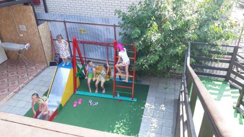 Hostal Guest House Levanto