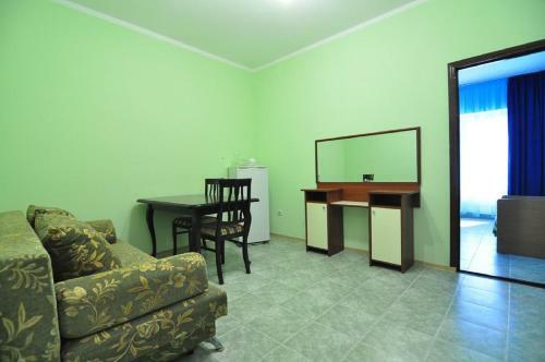 Hostal Guest House Kaurma