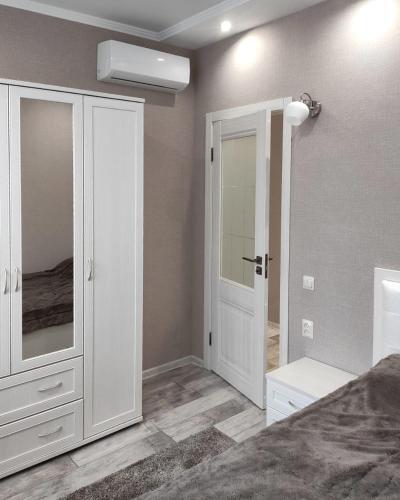 Apartment ? ????