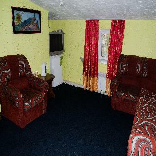 24 Chasa Hotel