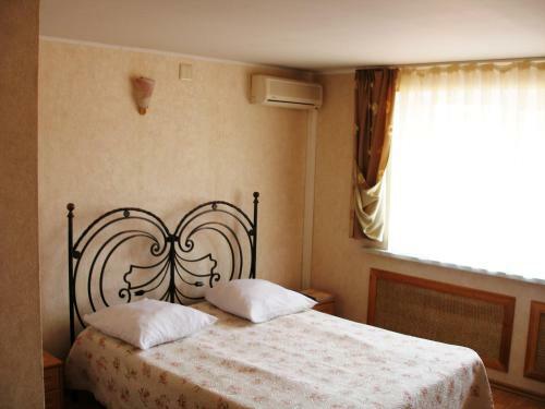 Hotel Podvorie