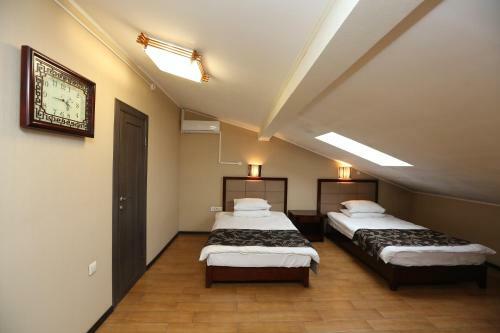 Zhemchuzhina Vostoka Hotel