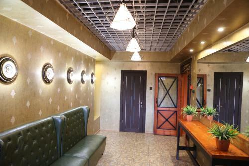 Zhemchuzhina Vostoka Hotel