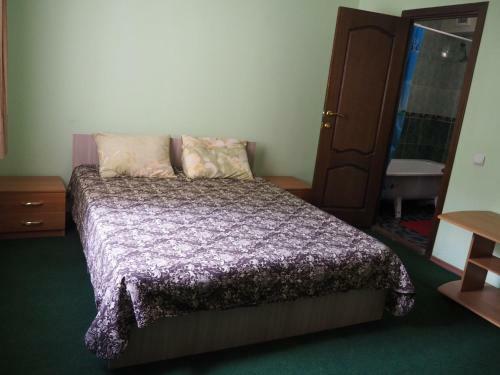 Hotel Zvezdniy