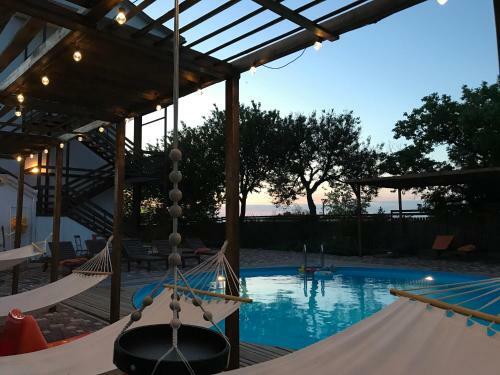 Hostal Sovy Guest House