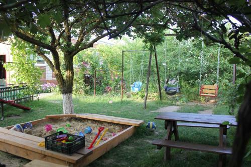 Hostal Na Dolzhanskoy Guest House