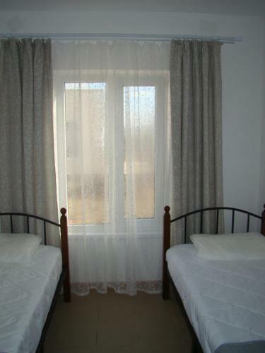 Hostal ???????? ??? "villapetra"