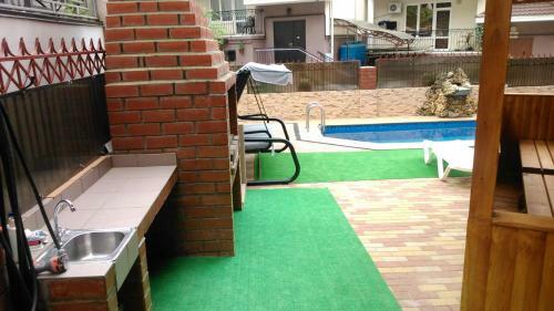 Hostal Raduzhnaya Guest House