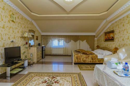 Grand Hotel