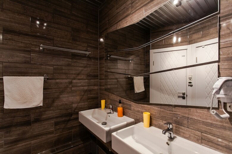 H&co Hostel