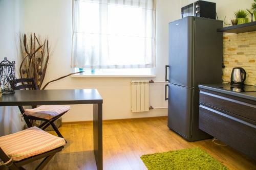 Apartment On Vesny, 7a By Krasstalker