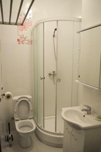 Laza Hall Hotel