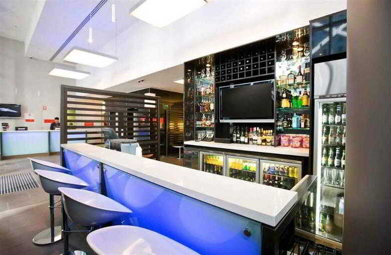 Hotel Ibis Sydney King Street Wharf