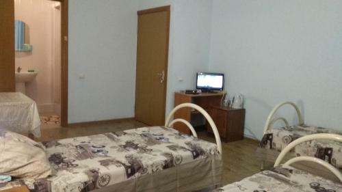 Hostal On Krasnodarskaya Guest House