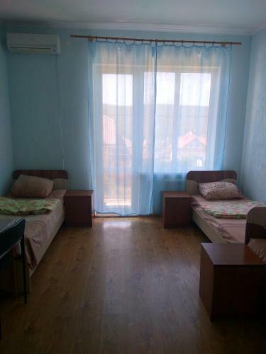 Hostal On Krasnodarskaya Guest House