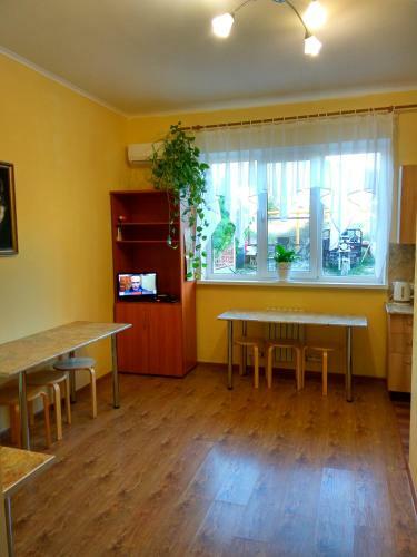 Hostal On Krasnodarskaya Guest House