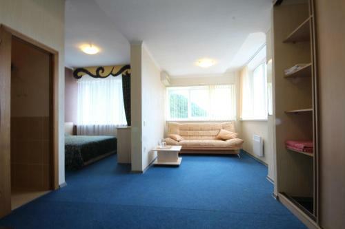 Hostal Solnechniy Guest House