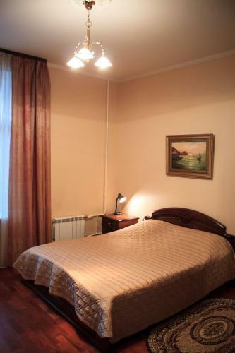 Albert Hotel