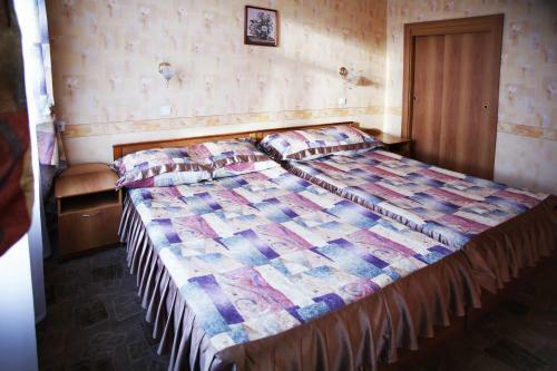 Hotel Oktyabrskaya
