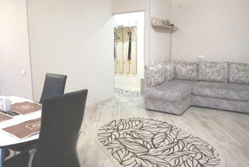 Apartment On Naberezhnoy Velikoy