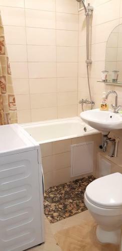 Apartment On Naberezhnoy Velikoy