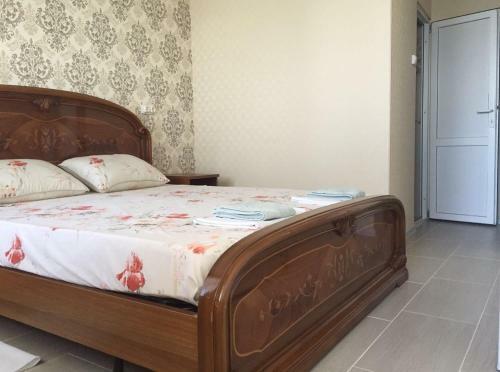 Hostal Raiskiy Ugolok