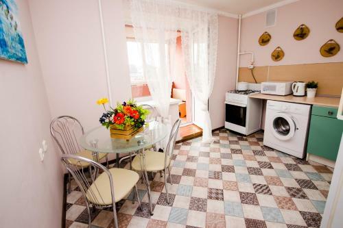 Apartment "kvartirniy Vopros" Stroiteley 8