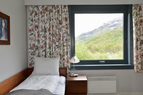 Hotel Vatnahalsen H�yfjellshotell