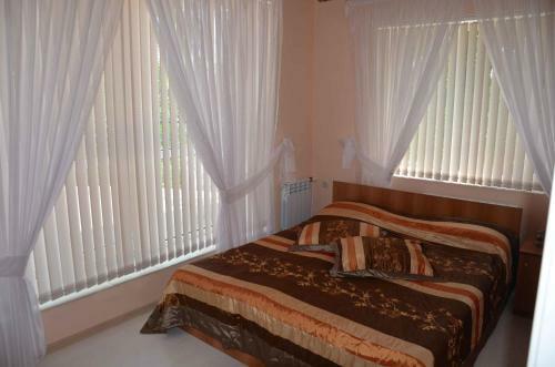 Hotel Senoval