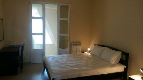 Hostal Health Guest House Zurbagan