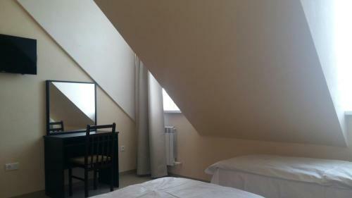 Hostal Health Guest House Zurbagan