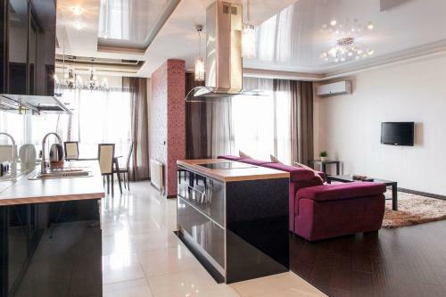 Daudel Apartments Maxima Gorkogo Street