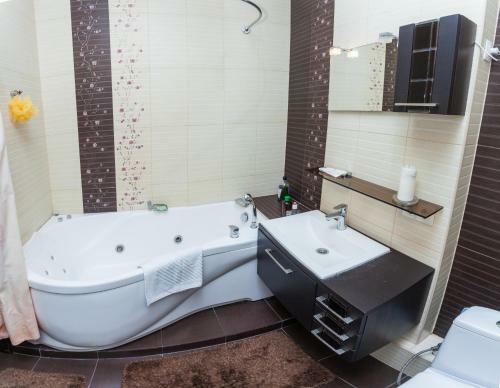 1k Luxury Apartment In The Center