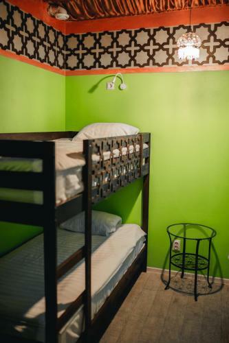 Traveler's Mini-hotel