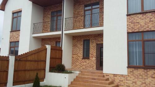 Hostal Guest House On Krasnodarskaya 7
